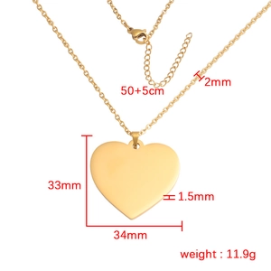 33mm gold stainless steel heart pendant necklace with dimensions and weight data