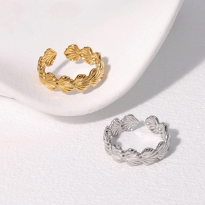 Minimalist shell pattern open rings in gold and silver stainless steel for women