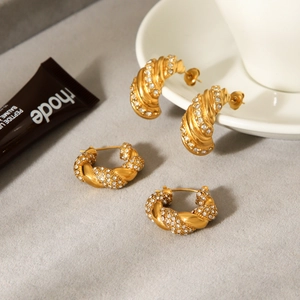 Twisted Hoop Earrings 18K Gold Plated Stainless Steel Rhinestone Inlaid Croissant C Shape Studs Jewelry For Women