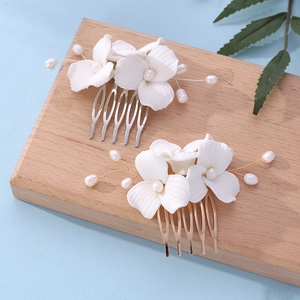 Magnolia Ceramic Flower Artificial Pearl Hair Comb Handmade Bridal Wedding Headpiece For Women Elegant Floral Accessory