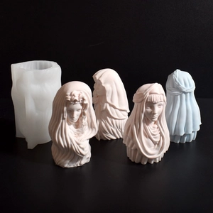 Détail du moule en silicone et bustes de jeunes filles voilées pour bougies artisanales