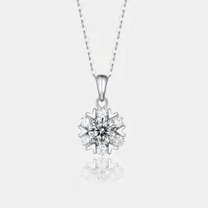 925 Sterling Silver Moissanite Snowflake Pendant Necklace For Women Luxury Round Inlaid Moissanite Jewelry With GRA Certificate