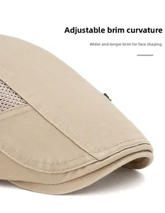 Detail der Khaki-Netzkappe mit faltbarer breiter Krempe zur Gesichtformung und Sonnenschutz