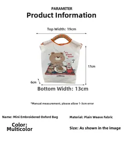Spécifications détaillées du mini sac en oxford avec motif d'ours brodé et dimensions
