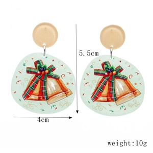 Détail des boucles d'oreilles cloche de Noël avec dimensions 5,5x4 cm et poids de 10g