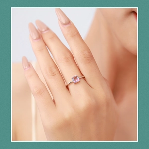 S925 sterling silver ring with square gradient tourmaline on model's hand