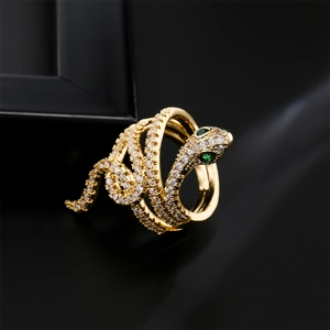 Luxurious snake-shaped open ring in gold-plated copper with AAA zircon and green gemstone eyes