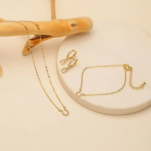 Light Luxury Copper Zirconia Jewelry Set Horseshoe U-Shape Pendant Necklace Earrings Bracelet For Women Trendy Daily Jewelry