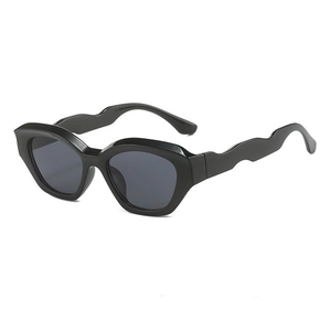 Fashionable black square sunglasses with unique wavy temples and Y2K aesthetic style