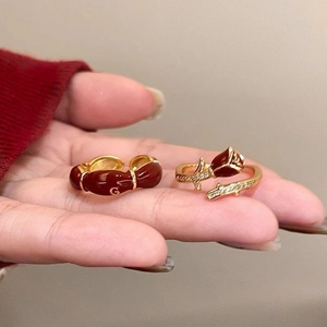 Vintage 14K gold plated enamel ring set with red bow and rose thorn designs