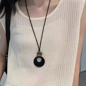 New Chinese style faux agate ring pendant necklace with black cord on model