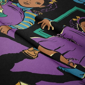 Vista dettagliata della trama del tessuto e della vivace stampa a cartoni animati