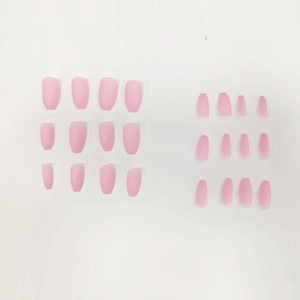 Faux ongles ballerine rose poudré mat lot de 24 pièces pour un style élégant