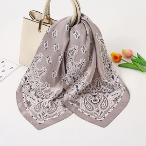 Modisches Seidentuch mit Paisley-Muster in Rauchgrau, elegantes Zubehör für Handtaschen