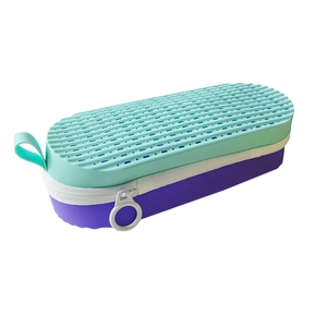 Detail view of the breathable mesh silicone pouch with a large ring zipper and handle