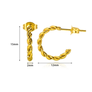 Detail of 15mm gold twisted rope C-shape hoop earrings with metallic texture measurements