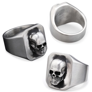 Retro Skull Signet Ring Stainless Steel Punk Gothic Style Brushed Oxidized Finish Unisex Jewelry