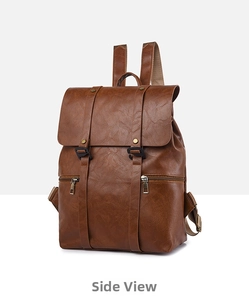 Detail eines braunen Vintage-Rucksacks aus PU-Leder mit Klappe und Schnallen