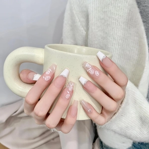 Handgefertigte Matte Nude Rosa Nagelclips Lang Sargform Weiß Französische Spitzen Mit Gemalten Rosen Künstliche Perlen Strass Luxus Kunstnägel