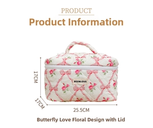 Quilted makeup bag with floral print and dimensions width 25.5cm, height 17cm, depth 17cm