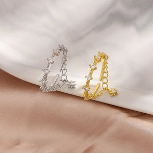 Elegant double-layered star rings with zircon stones in gold and silver finishes