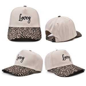5-panel baseball cap in cream canvas with leopard print brim and Lovey embroidery