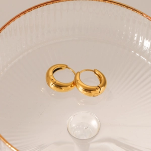 Polished 18K gold-plated U-shaped chunky stainless steel hoop earrings for women
