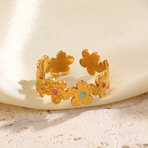 Bague fleur dorée ajustable avec pétales en émail multicolore au design floral élégant