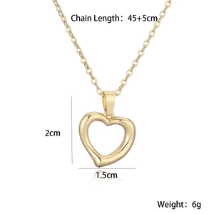 Detailed size specifications for the gold hollow heart pendant necklace with dimensions