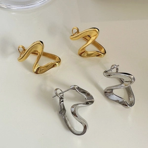Minimalist S-Shaped Wave Hoop Earrings Copper 18K Real Gold Plated Irregular Geometric Ear Buckle For Women
