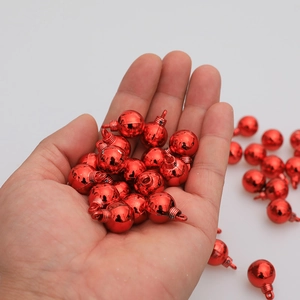 Set di 48 palline di Natale rosso lucido per decorazioni di alberi e finestre