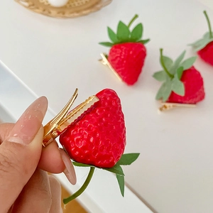 Cute 3D simulation strawberry hair clips with green leaves and gold metal duckbill clips