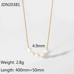 Detail of 18K gold-plated necklace with five 4.9mm natural freshwater pearls