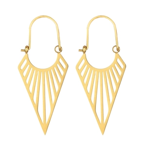 Boucles d'oreilles dorées géométriques en forme d'éventail avec motif bohème ajouré