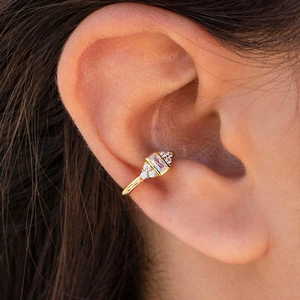 Chic 18k gold plated ear cuff featuring a rectangular zircon stone and sparkling accents