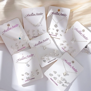 Lot de 7 parures collier trèfle perle argenté S925 et boucles d'oreilles assorties