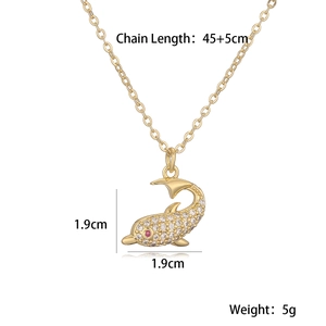 Detail showing 1.9x1.9cm dolphin pendant dimensions and 45+5cm gold chain specs