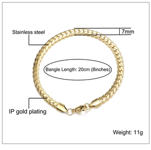 Detail showing 7mm width and 20cm length of gold-plated stainless steel curb chain
