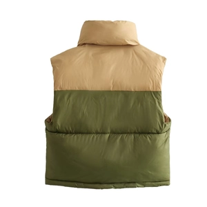 Gilet matelassé pour femme bicolore kaki et vert olive avec col montant élégant
