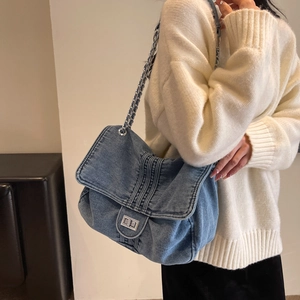 Vintage Denim Shoulder Bag Large Capacity Silver Chain Strap Retro Distressed Tote Handbag Women Casual Denim