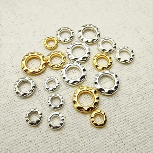 Anelli distanziatori martellati in lega d'oro e argento per braccialetti fai-da-te
