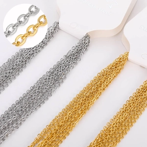 Detail of 45cm gold and silver stainless steel DIY jewelry chains with macro zoom view