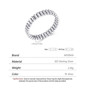 Minimalist S925 sterling silver ring featuring a textured cylindrical geometric pattern