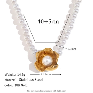 Stainless steel necklace with pearl chain and 18K gold flower pendant in a frontal view