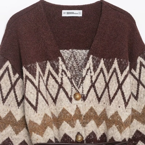 Women's V-neck knit cardigan with brown geometric jacquard pattern and amber buttons