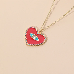Collier cœur œil protecteur en émail rouge et zircons multicolores dorés