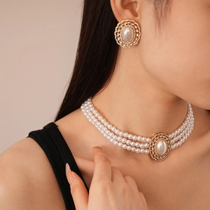Vintage style multi-layer pearl necklace and oval diamond earrings jewelry set for women