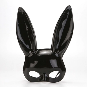 Mezza maschera nera lucida con orecchie da coniglio per cosplay e feste con lacci