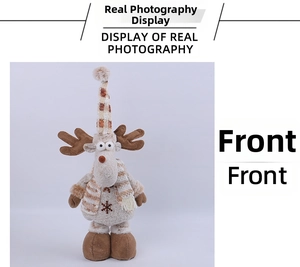 Dettaglio macro della renna di Natale con texture a maglia e ricamo di fiocchi di neve
