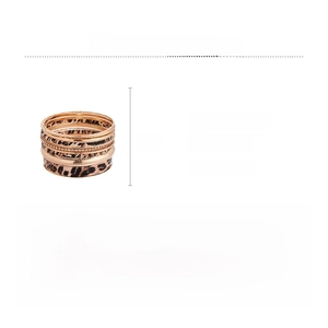 Specifiche dettagliate del set di bracciali multistrato in pelle leopardata e ferro, 7 cm
